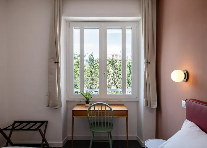 Flora Πανσιόν Ρώμη