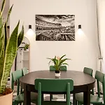 Flora Pensión 4*