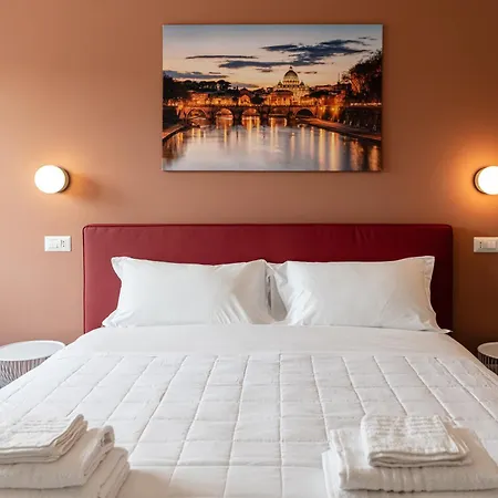 Flora Guest house 4*