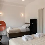 Flora Gæstehus 4*